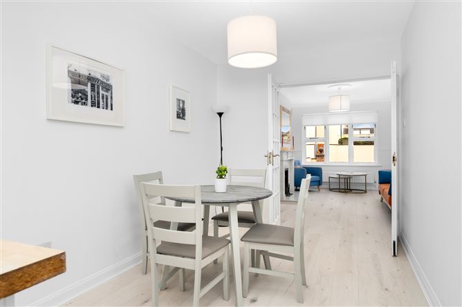 325 CHARLEMONT (Plus Home Office), Drumcondra, Dublin 9