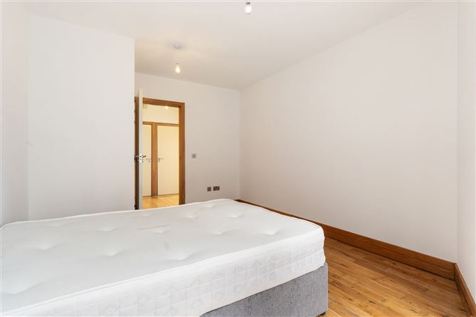 4 Violet Lodge, 43 Essex St East,, Temple Bar, Dublin 2