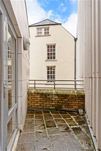 4 Violet Lodge, 43 Essex St East,, Temple Bar, Dublin 2