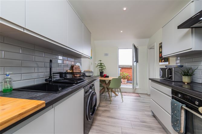 Apt 64 Derrynane Square, Phibsborough, Dublin 7