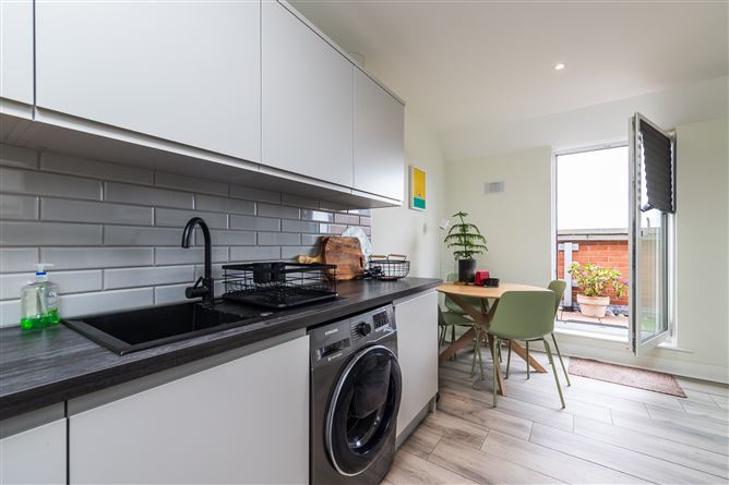 Apt 64 Derrynane Square, Phibsborough, Dublin 7