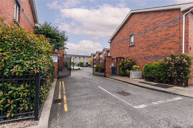 Apt 64 Derrynane Square, Phibsborough, Dublin 7