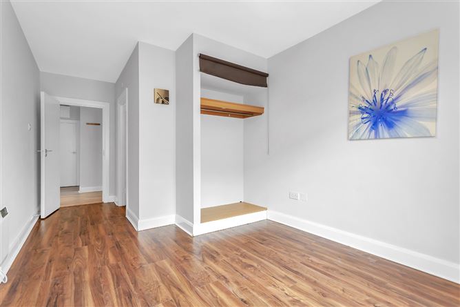 Apartment, 22 Block C, Oak Glade Hall, Naas, Co. Kildare