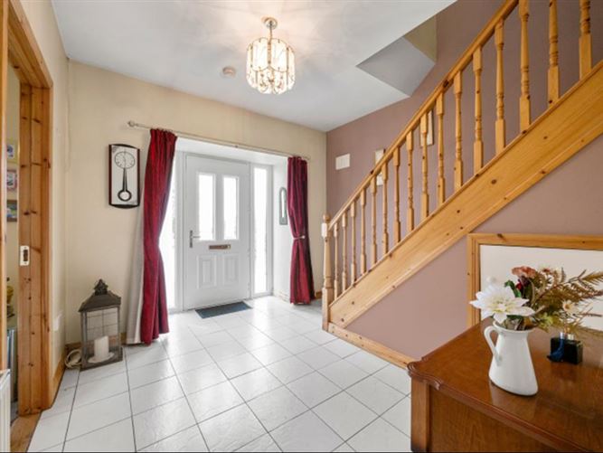 19 Chapelwood, Kilmuckridge, Wexford