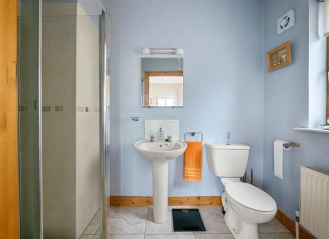 19 Chapelwood, Kilmuckridge, Wexford