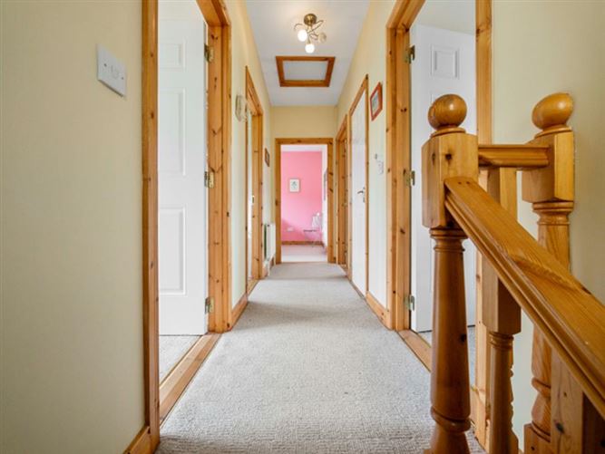 19 Chapelwood, Kilmuckridge, Wexford