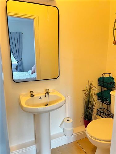 56 Maigh Riocaird, Headford Road, Galway City