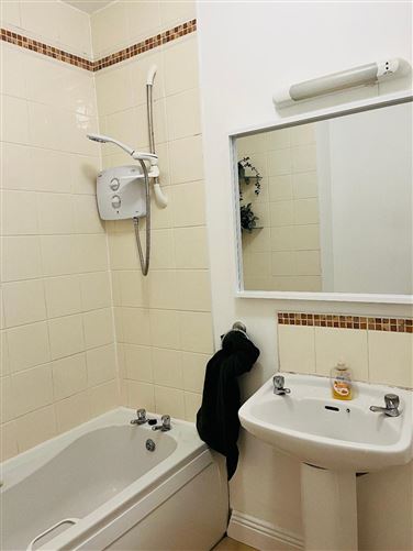56 Maigh Riocaird, Headford Road, Galway City