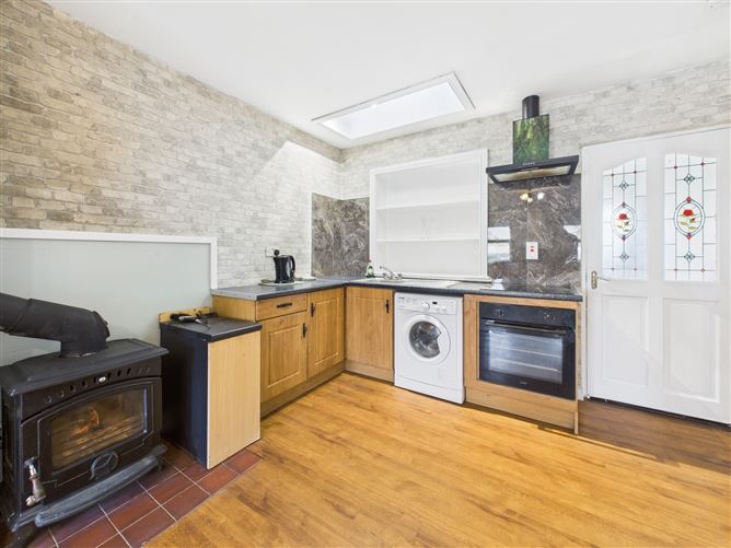 85 Hymany Park, Ballinasloe, Co. Galway