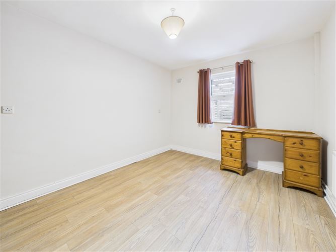 85 Hymany Park, Ballinasloe, Co. Galway