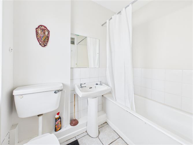 85 Hymany Park, Ballinasloe, Co. Galway