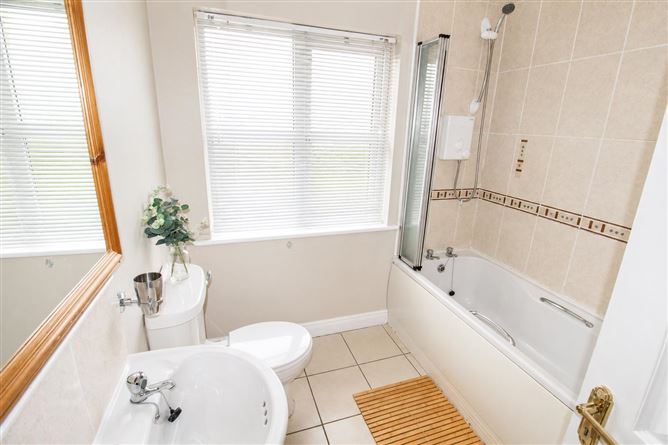 4 Highfield, Carnew, Co. Wicklow