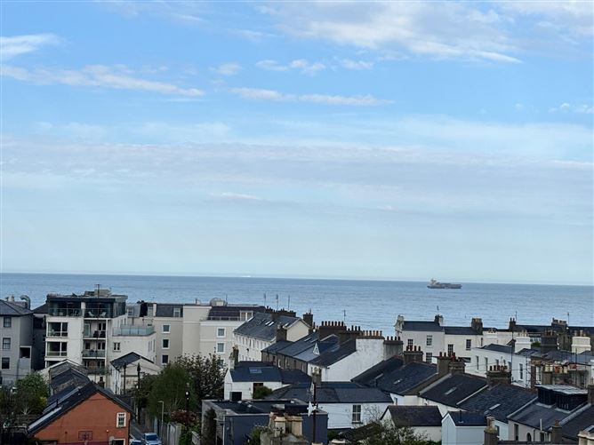 https://photos-a.propertyimages.ie/media/2/1/3/4999312/21ef09c3-a4bb-471e-b9c3-61e3fc56fa6e_l.jpg
