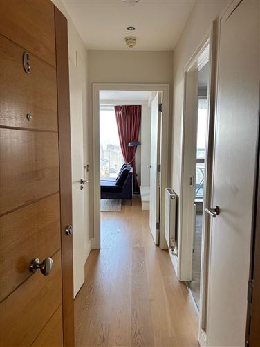 https://photos-a.propertyimages.ie/media/2/1/3/4999312/21ef09c3-a4bb-471e-b9c3-61e3fc56fa6e_l.jpg