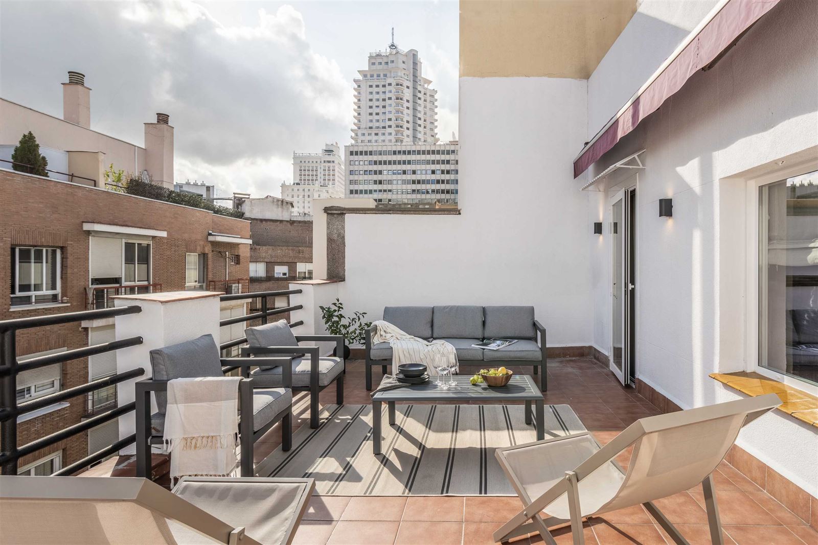 Photo 1 of 10 — Terrace Over Argüelles,Barcelona,Catalonia,Spain