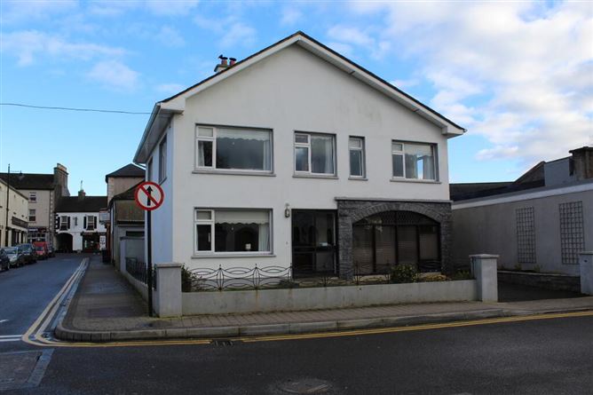 Shannon Lodge, Quay Road, Carrick-on-shannon, Leitrim, Leitrim