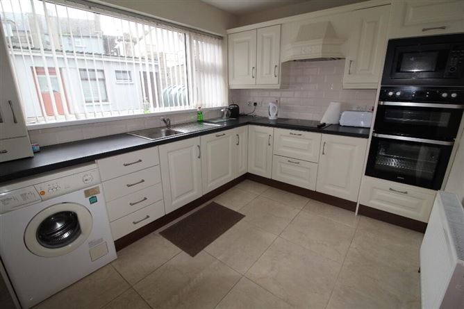 Shannon Lodge, Quay Road, Carrick-on-shannon, Leitrim, Leitrim