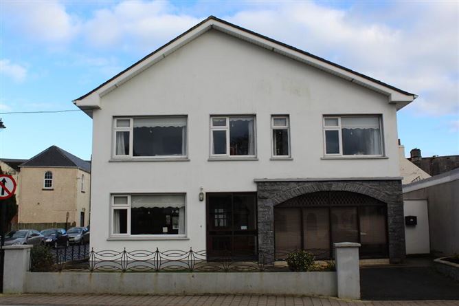 Shannon Lodge, Quay Road, Carrick-on-shannon, Leitrim, Leitrim