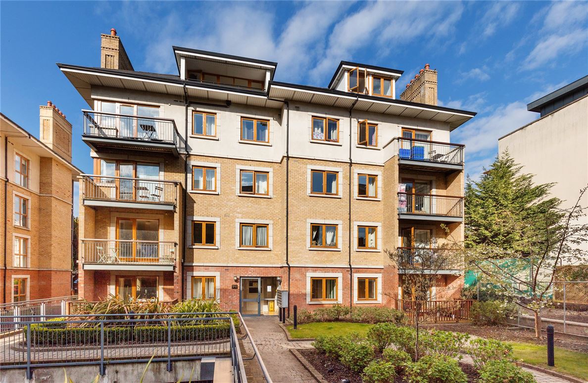 Apt, 58 Glaslyn, Howth Road, Clontarf, Dublin 3 Sherry FitzGerald