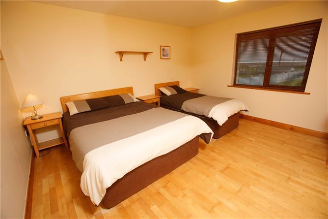 11 Ocean View, Ballyheigue, Co. Kerry