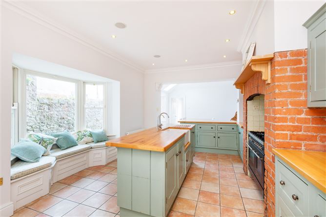 5 Burrow Road, Sutton, Dublin 13