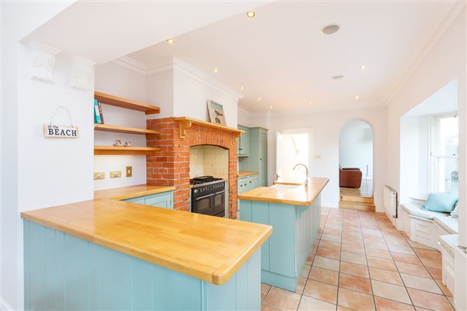 5 Burrow Road, Sutton, Dublin 13
