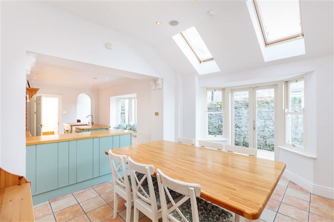 5 Burrow Road, Sutton, Dublin 13