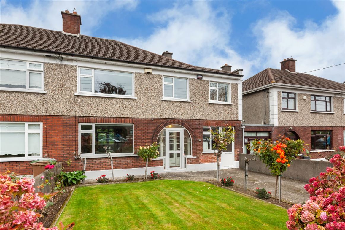 65 Pinewood Crescent, Glasnevin, Dublin 11