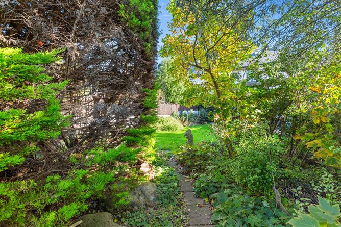 38 Villarea Park, Glenageary, Co. Dublin