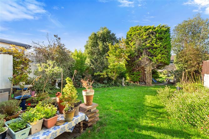 38 Villarea Park, Glenageary, Co. Dublin