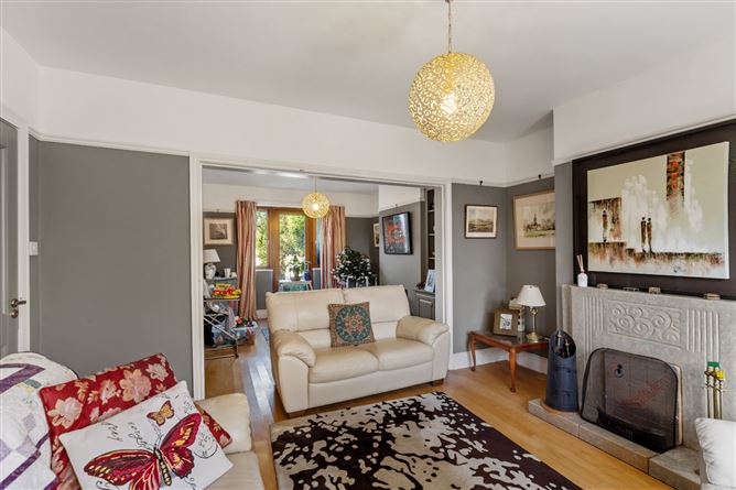 38 Villarea Park, Glenageary, Co. Dublin