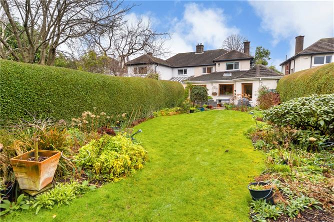 7 Glenomena Park, Booterstown, Blackrock, Co. Dublin