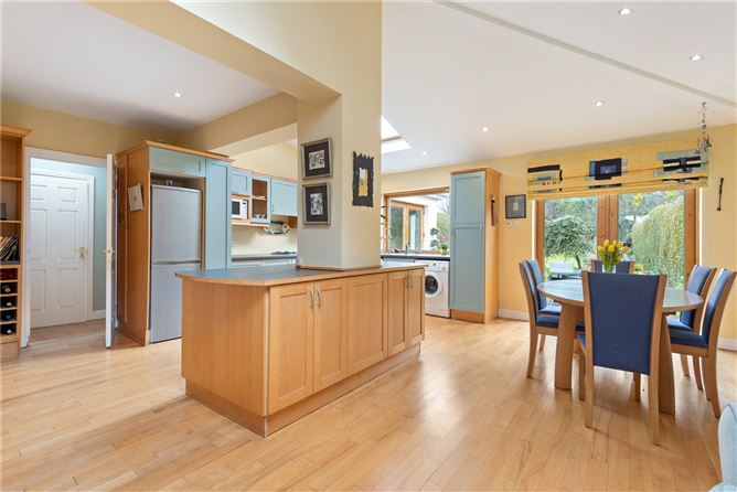 7 Glenomena Park, Booterstown, Blackrock, Co. Dublin