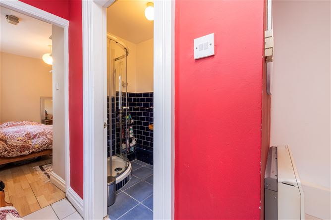 https://photos-a.propertyimages.ie/media/2/1/4/4994412/630c9aab-dfda-4fec-90a4-878ab3c96606_l.jpg