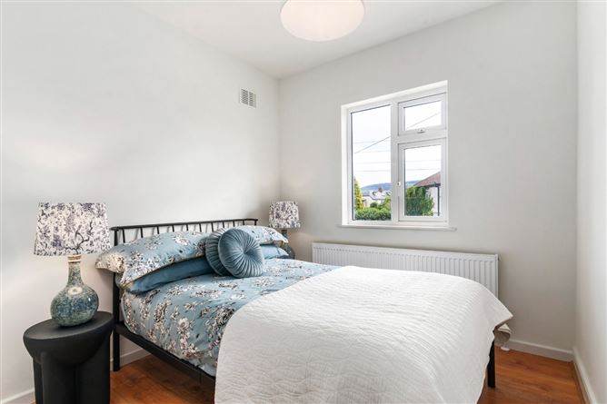 Photo 12 of 17 — 19 St. Enda's Drive, Rathfarnham, Dublin 14