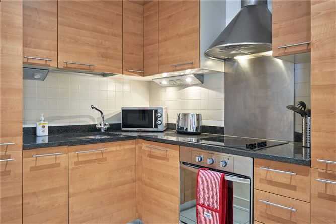 55 Hanover Riverside, Sir John Rogerson's Quay, Grand Canal Dock, Dublin 2