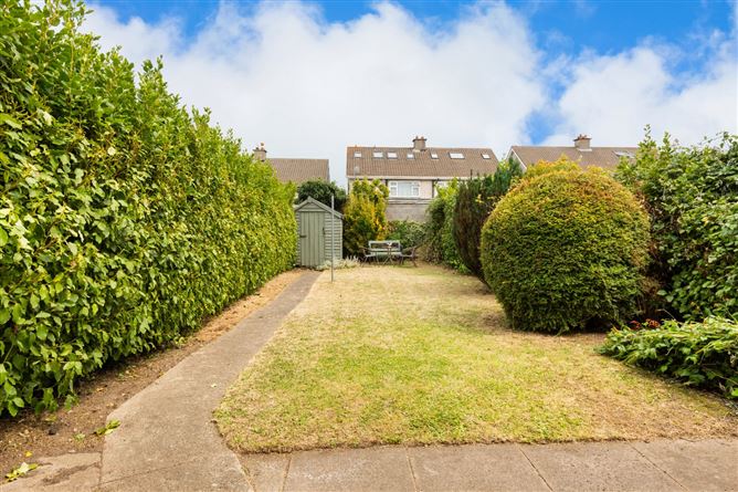 75 Ballinteer Crescent, Ballinteer, Dublin 16