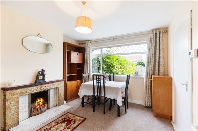 75 Ballinteer Crescent, Ballinteer, Dublin 16