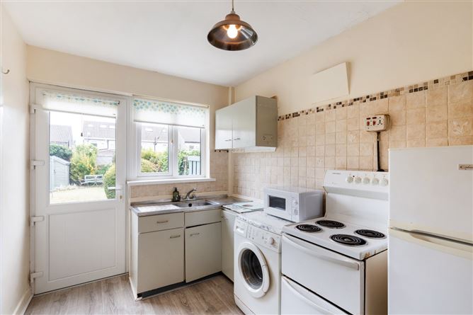 75 Ballinteer Crescent, Ballinteer, Dublin 16