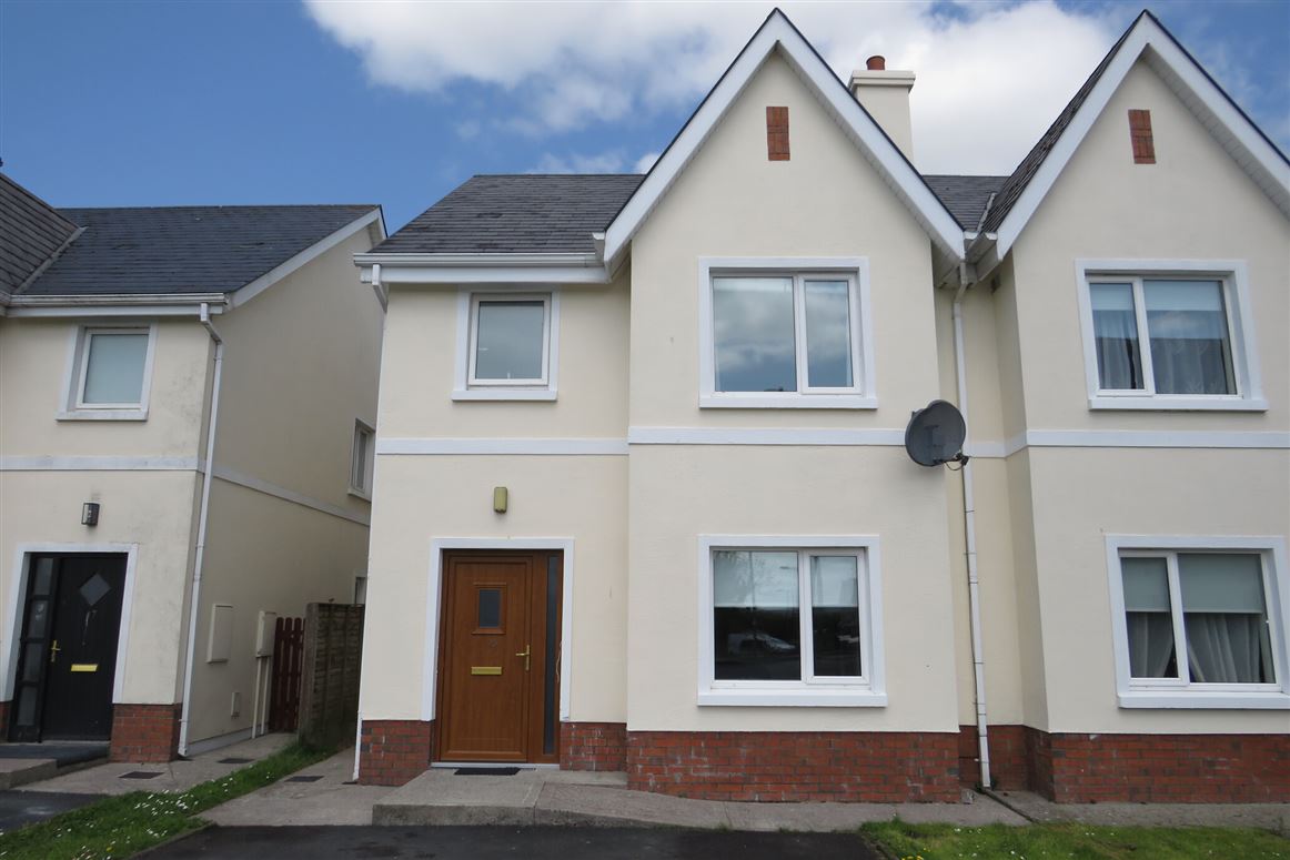 16 Orchard Heights, Charleville, Co. Cork Sherry Fitzgerald (Derry