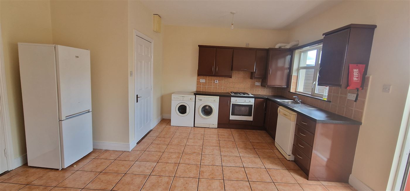 25 Cois Luachra , Dooradoyle, Limerick