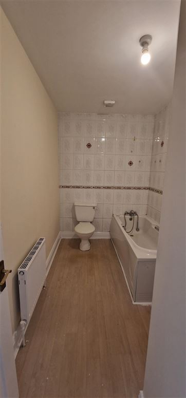 25 Cois Luachra , Dooradoyle, Limerick