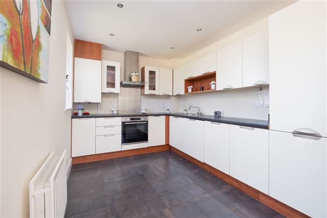 28 Ballintyre Demesne, Ballinteer, Dublin 16