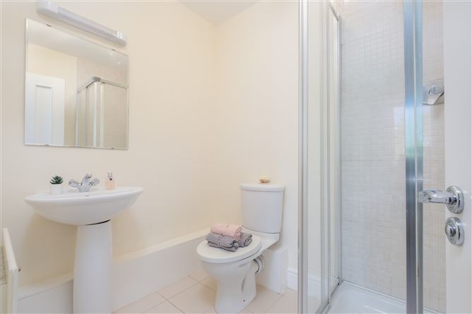 28 Ballintyre Demesne, Ballinteer, Dublin 16
