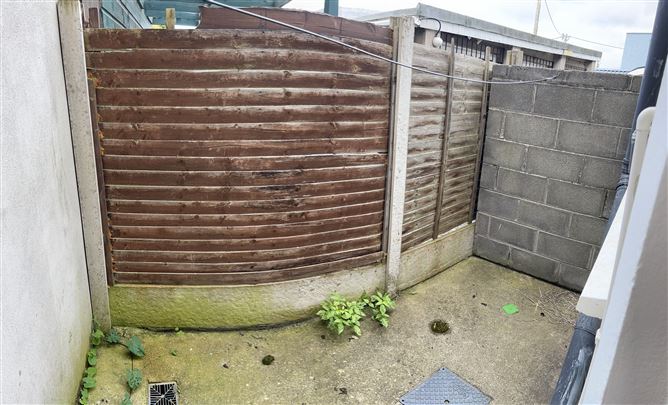 19 Lower Main Street, Rush,   County Dublin