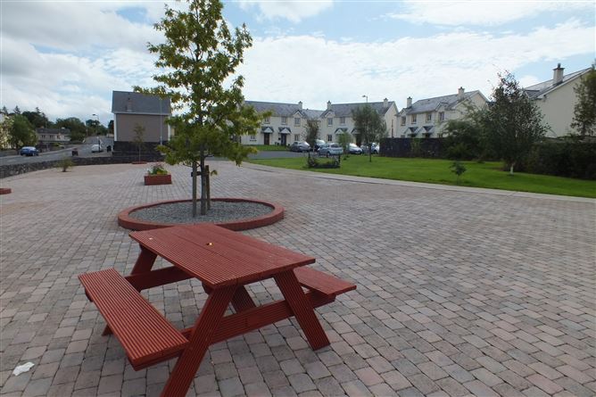 43 Radharc Na Habhann, Coolaney, Sligo