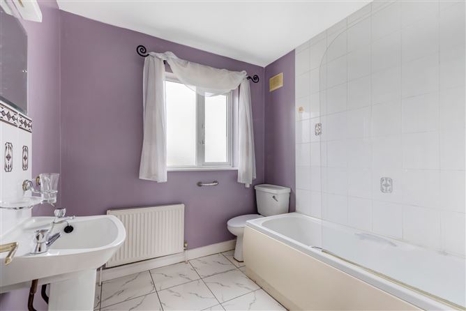 6 Oak Drive, Beaufort Place, Navan, Co. Meath