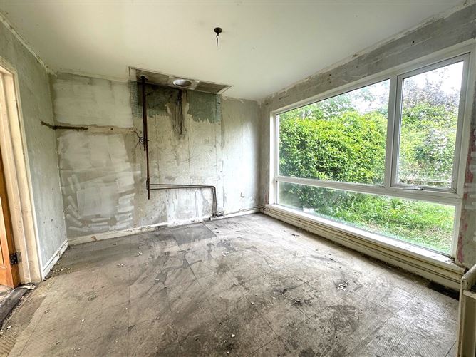 15 The Dingle, Woodfarm Acres, Palmerstown, Dublin 20