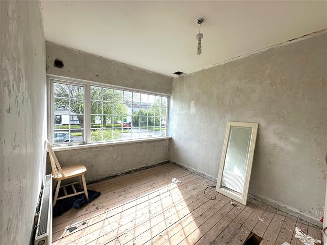 15 The Dingle, Woodfarm Acres, Palmerstown, Dublin 20