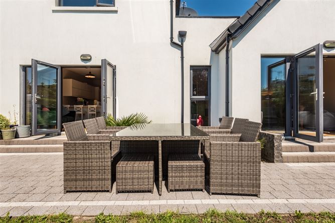 2 Caragh Heights, Caragh, Naas, Co. Kildare. 